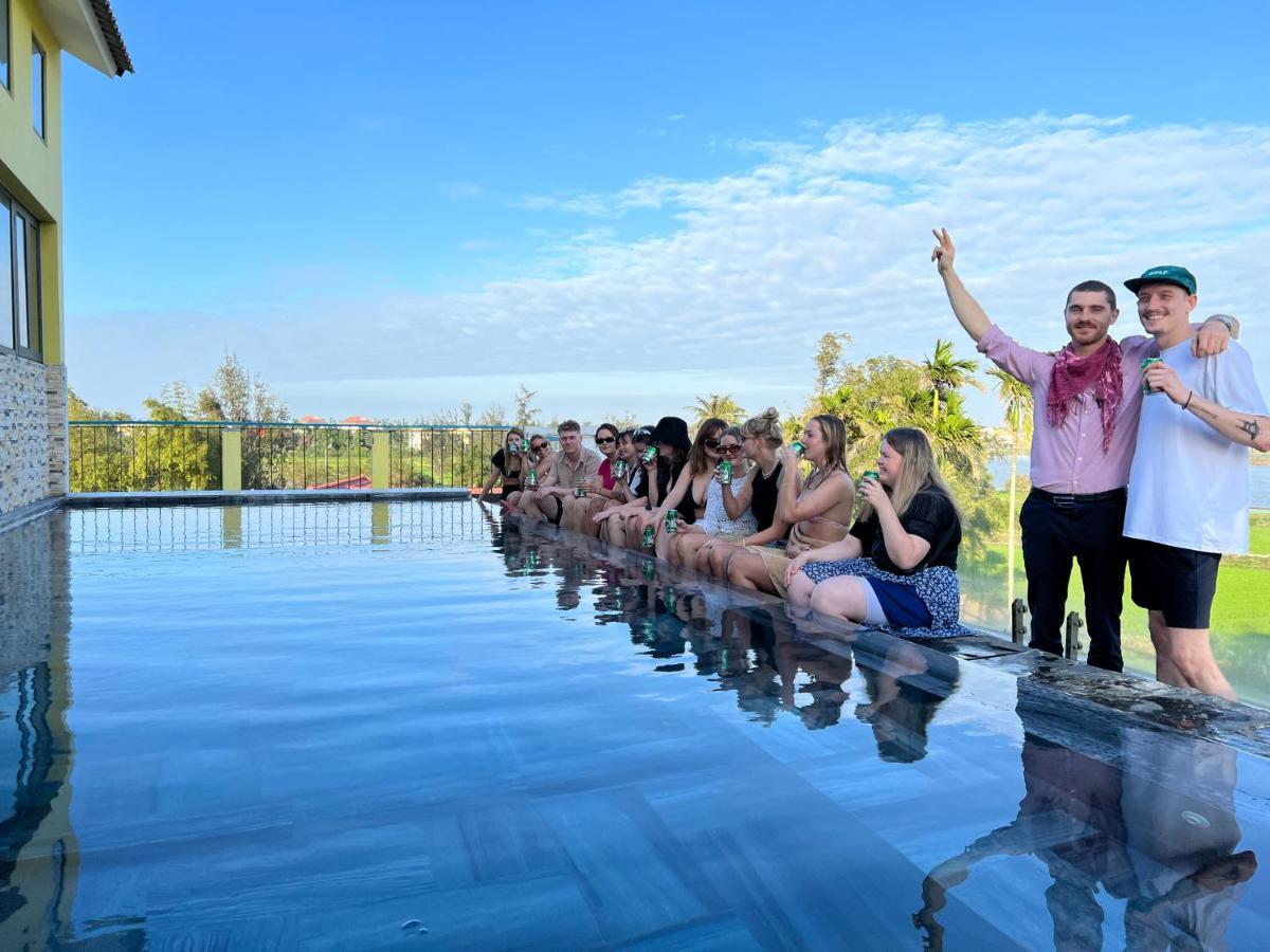 The Cuckoo'S Nest Hostel And Bar Managed By Hoianese Хой Ан Екстериор снимка